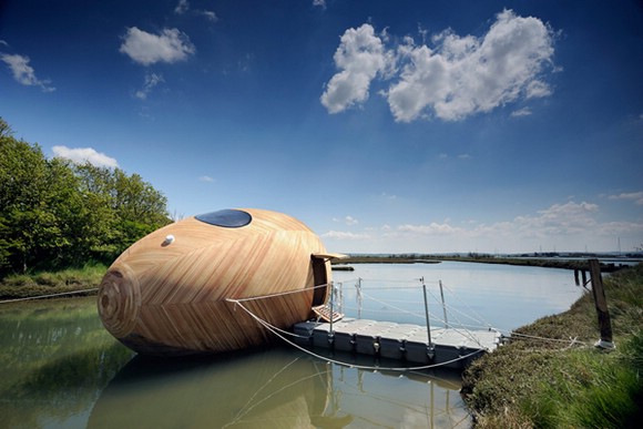 Exbury Egg - рабочее пространство на воде